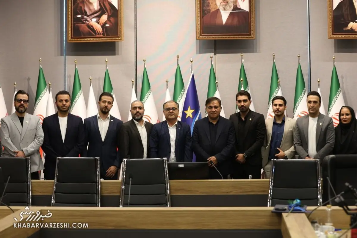 درخواست پیشکسوتان استقلال از تاج