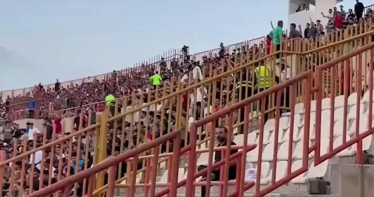  ویدیو| پرسپولیسی‌ها علی دایی را تشویق کردند