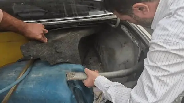 فیلم/ دادستان بندرعباس مچ قاچاقچی سوخت را گرفت!