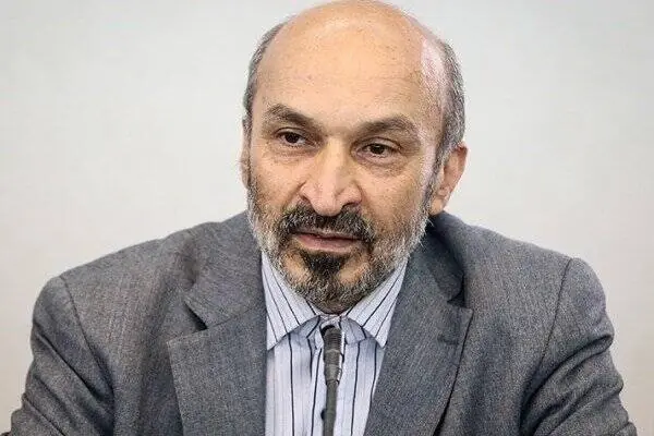 آغاز سال تحصیلی جدید از ۴مهر/ اخراج ۲دانشجو به دلیل توهین به پرچم