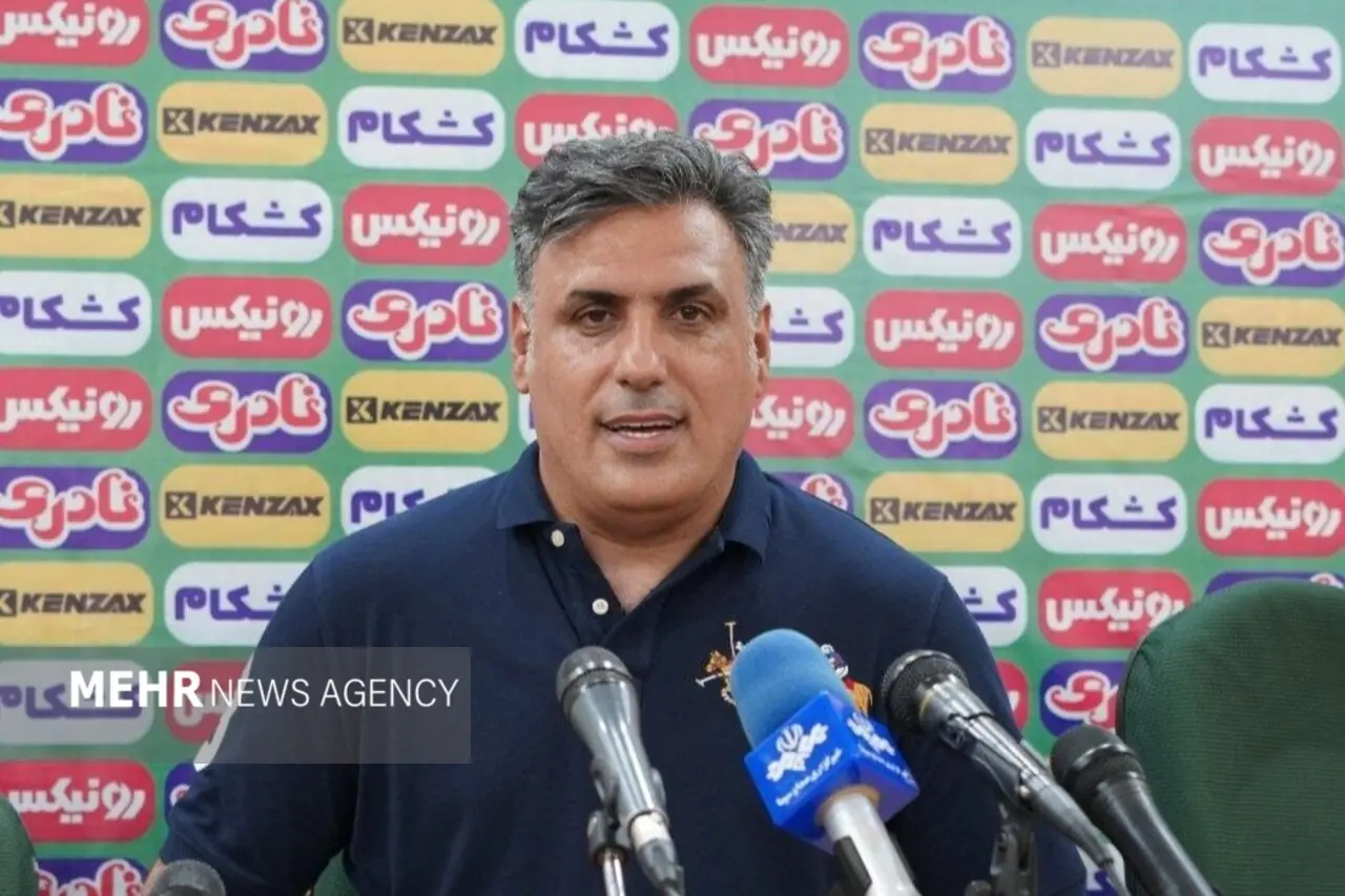 مسئولیت شکست استقلال خوزستان را میپذیرم