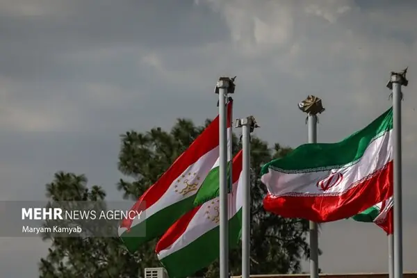 تاجیکستان زیرساختهای واردات فرآوردههای نفتی از ایران را توسعه میدهد