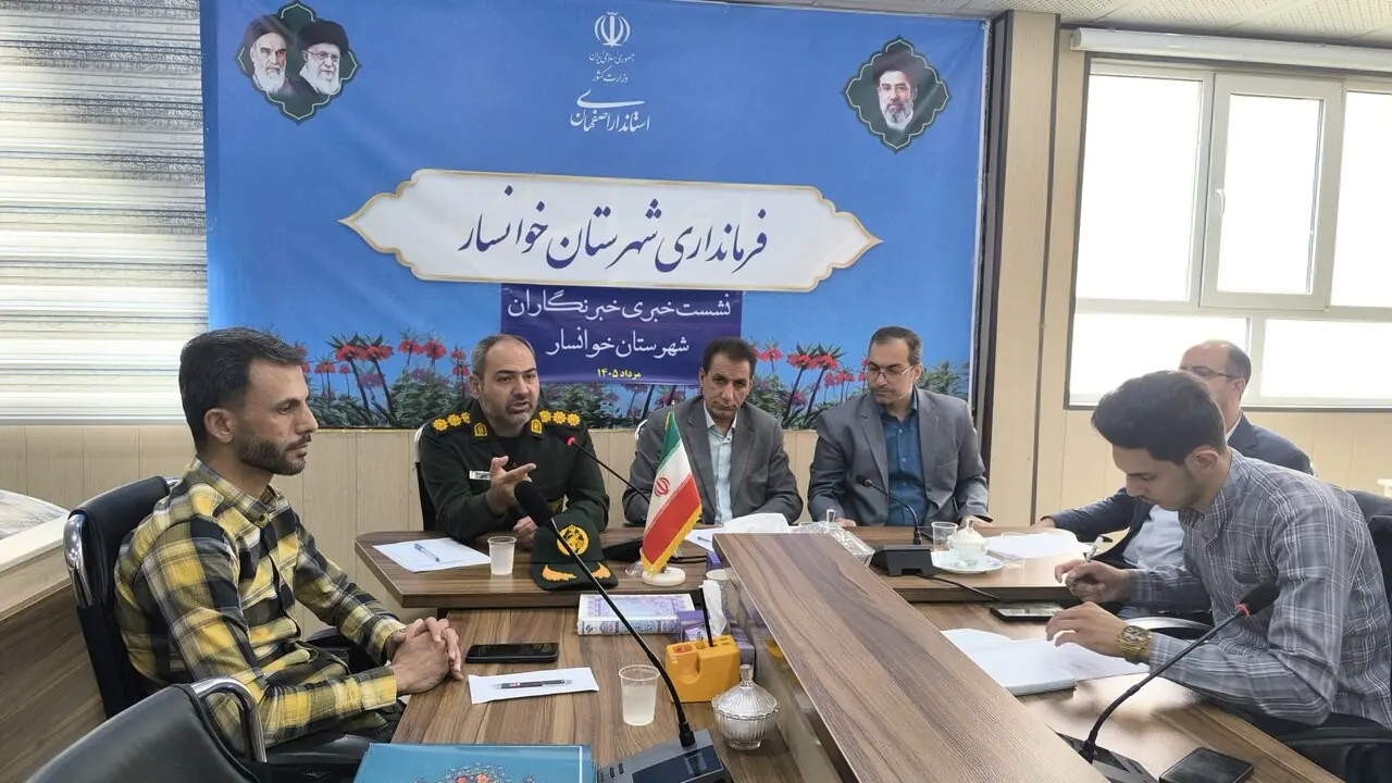 خبرنگاران روایتگران حقیقت و روشنگران افکار عمومی هستند