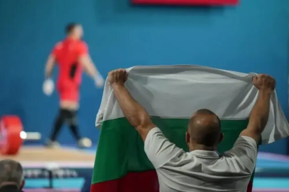 اتفاقی عجیب برای بلغارها در آستانه مسابقات وزنهبرداری جهانی چین