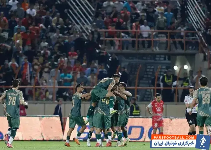 تصویر پوستر شمسآذر قزوین برای دیدار مقابل پرسپولیس