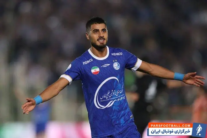 کلیپ ؛ تشویق ایسلندی هواداران استقلال پس از برد چهار بر صفر مقابل مس شهربابک