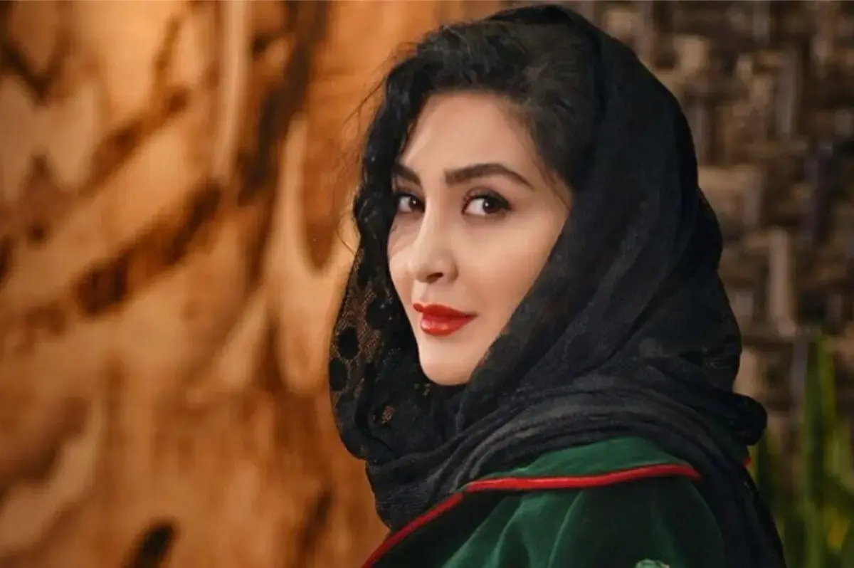 مریم معصومی با حالوهوای سهراب سپهری در کاشان