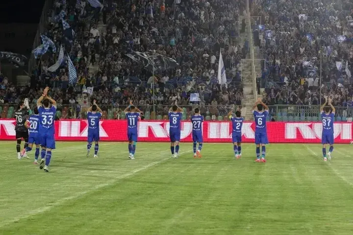  شوک بزرگ به سهراب / استقلال از پنجره زمستانی هم محروم شد؟!