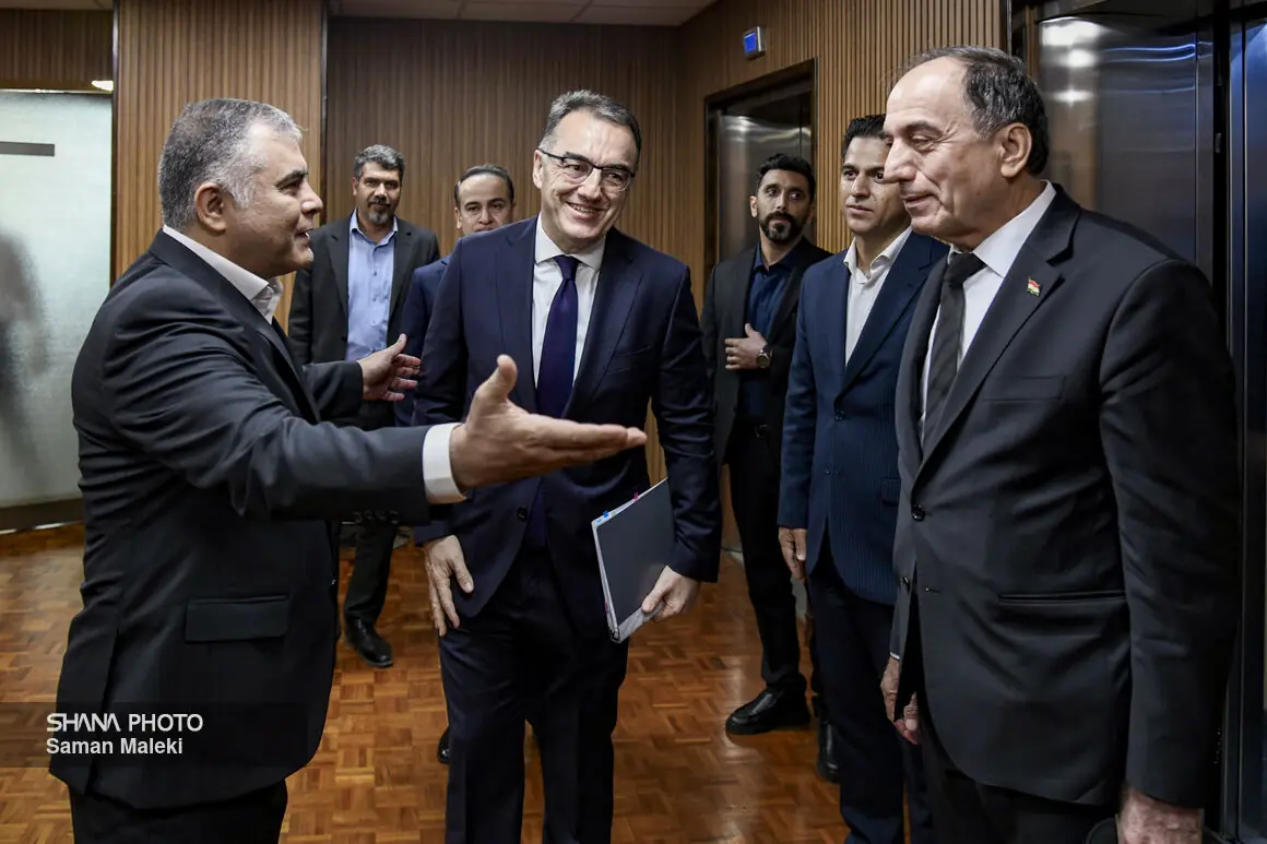 دیدار وزیر نفت با وزیران انرژی و ذخایر آب و حمل‌ونقل تاجیکستان