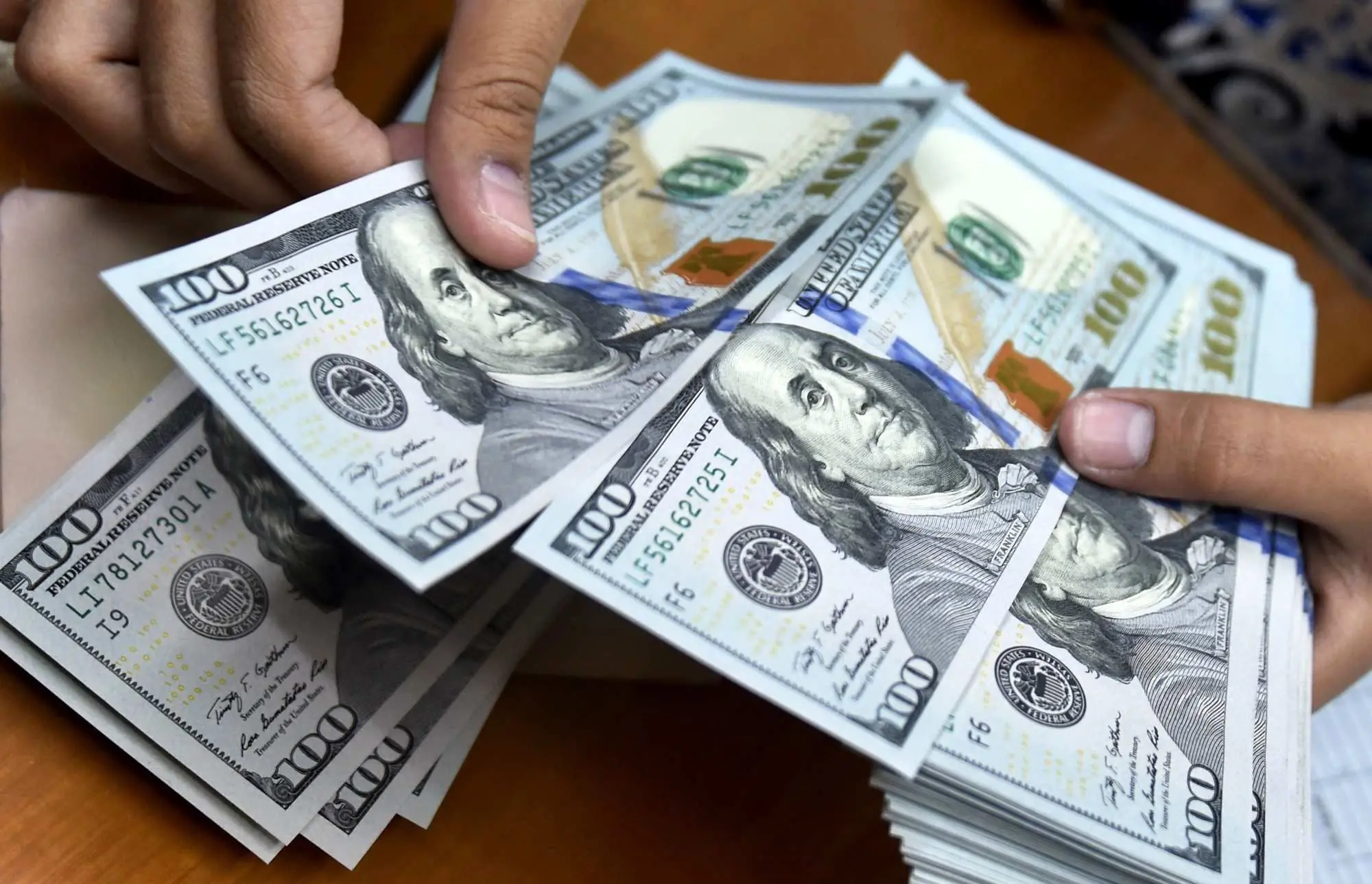 قیمت دلار توافقی امروز شنبه ۲۴ مرداد ۱۴۰۵ اعلام شد