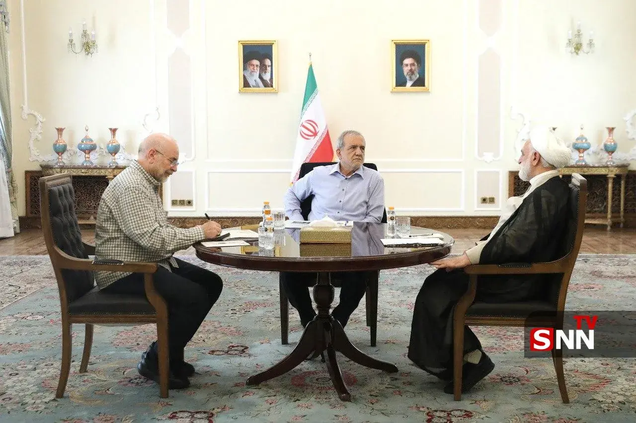 تأکید بر ضرورت تداوم هماهنگی و همافزایی در جلسه سران قوا