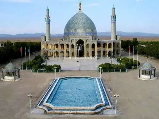  طرح جامع گردشگری امامزادگان آقا علی‌عباس و شاهزاده محمد در بادرود بررسی می‌شود