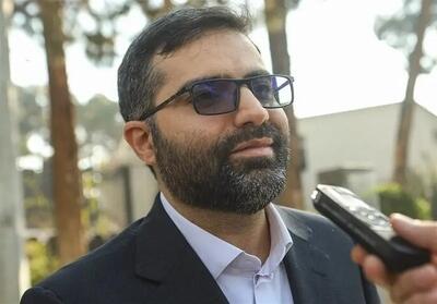 سقاب اصفهانی: بنزین در ایران به «لنگر اسمی تورم» تبدیل شده است