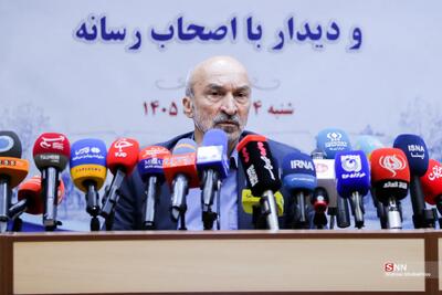نشست خبری رئیس دانشگاه تهران