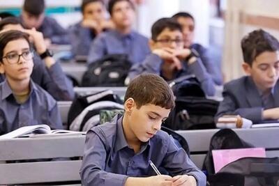  آماده‌سازی ۱۱۰ کلاس درس جدید در زنجان برای مهرماه