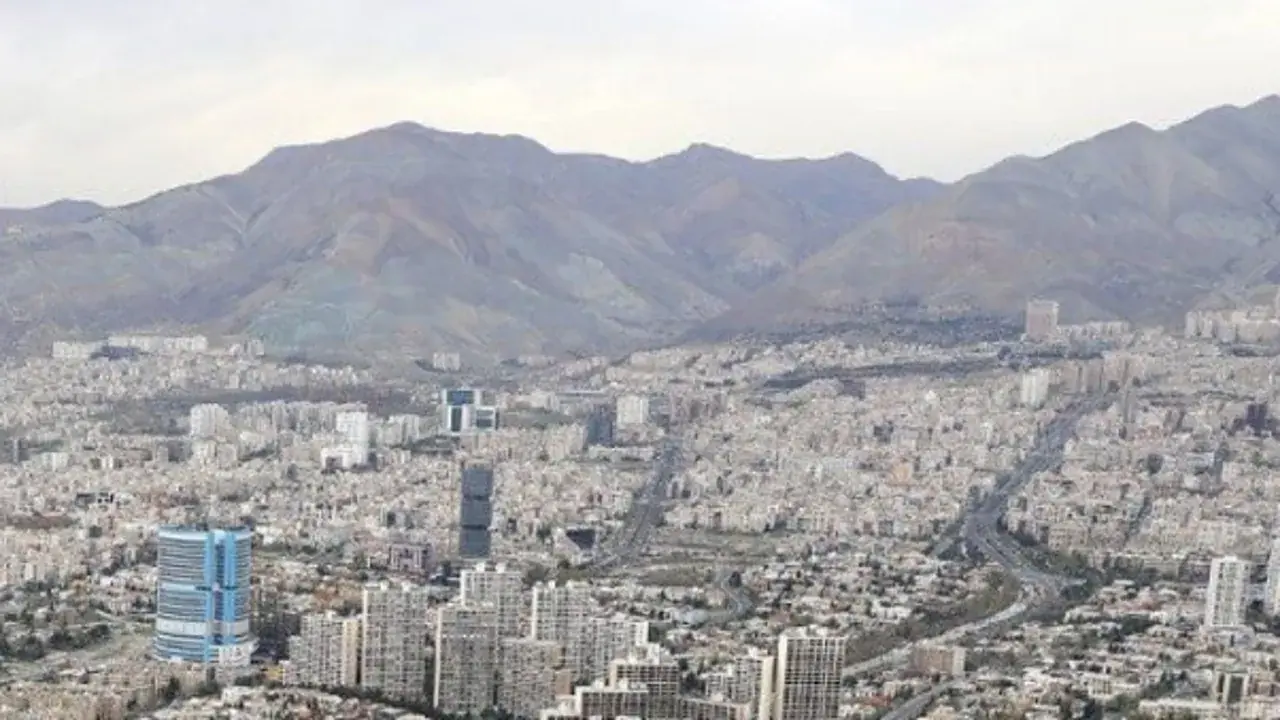 هوای تهران به مرز آلودگی رسید