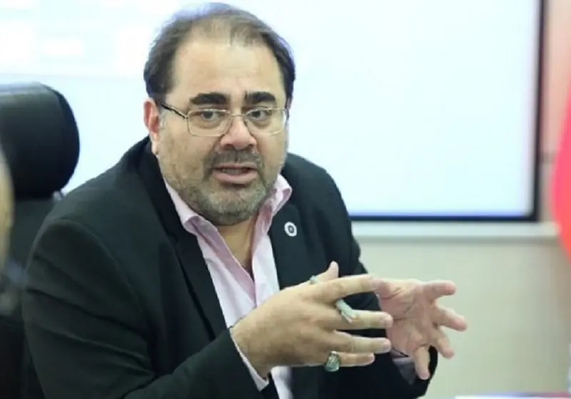  اعتمادبه‌نفس بی‌جای مدیران دولتی باعث شده آسیب ببینیم/ دولت تمامیت‌خواه اعتقادی به بخش خصوصی ندارد