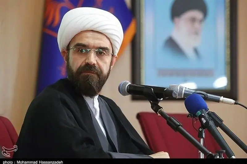  یادداشت جالب نوه امام درباره چهلمین روز تدفین امام شهید خامنه‌ای - تسنیم
