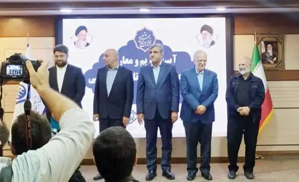 تکرار مدیریت احمدینژادی در دولت پزشکیان