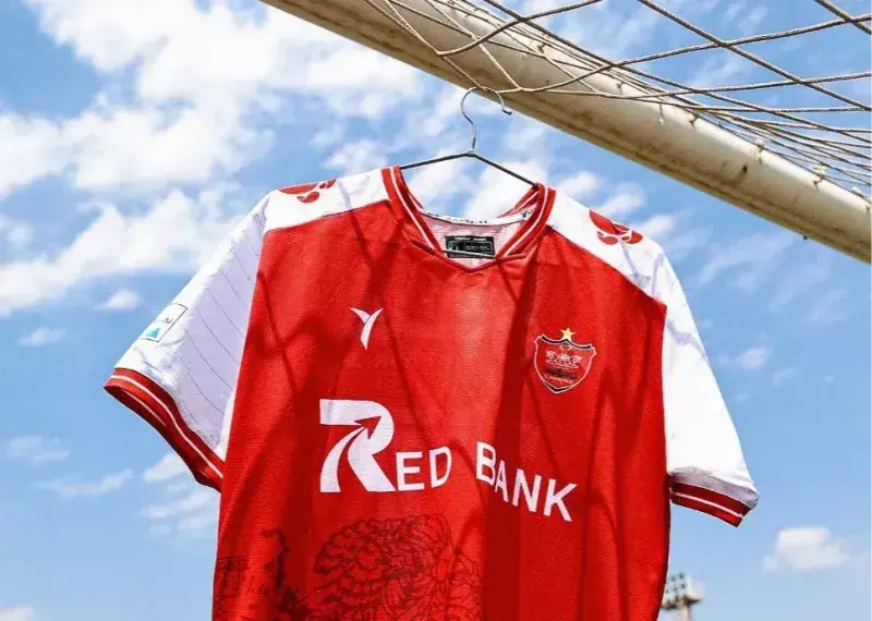 پای مولانا به کریخوانی استقلال و پرسپولیس باز شد!