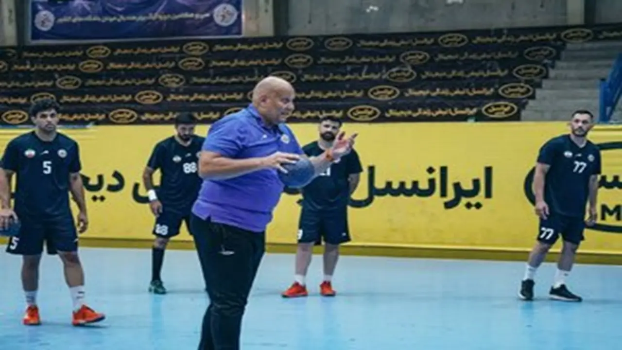 سرمربی تیم ملی هندبال: برای مدال ناگویا تا آخرین لحظه میجنگیم