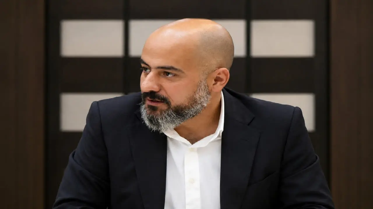 از باشگاههایی که با هزینه شخصی پای کار لیگ برتر آمدهاند، قدردانی میکنیم
