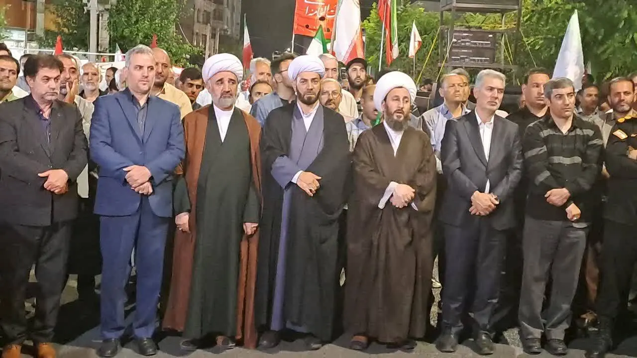 مردم انقلابی خوی همچنان در میدان مقاومت + عکس و فیلم