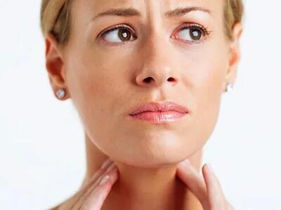  کم‌کاری تیروئید چگونه اتفاق می‌افتد؟