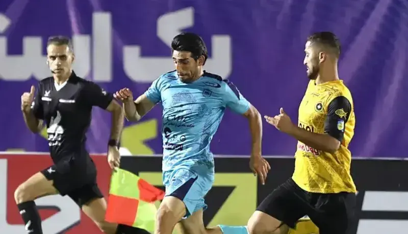 سهمیه آسیا، مطالبه هواداران چادرملو روی سکوها