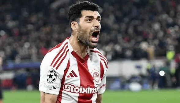 طارمی خودش را به آب و آتش زد