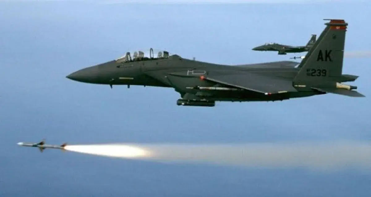  گزارش پنتاگون: ایران برای رهگیری F-15E ساقط‌شده از پهپادها استفاده کرد