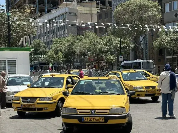 سرقتهای خشن از مسافران تاکسی؛ متهم را شناسایی کنید(+عکس)