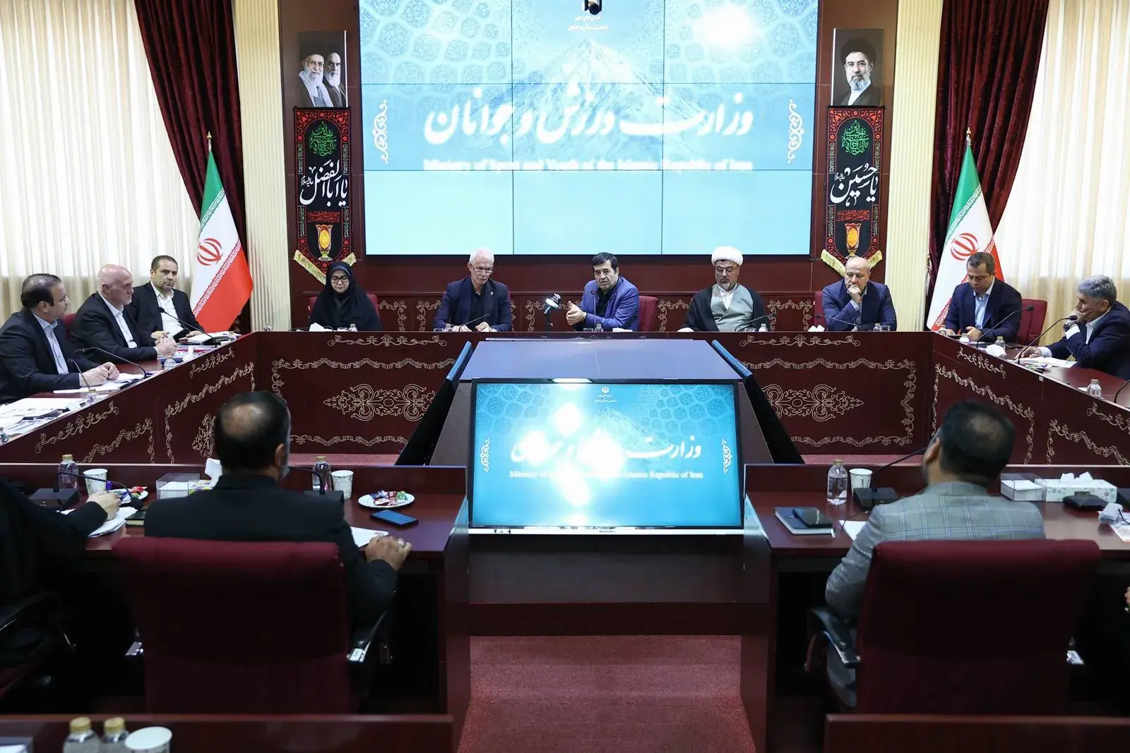 دنیامالی: تعارض منافع در واگذاری اماکن ورزشی قابل قبول نیست/ ورزش قهرمانی تهران نیازمند تحول جدی است
