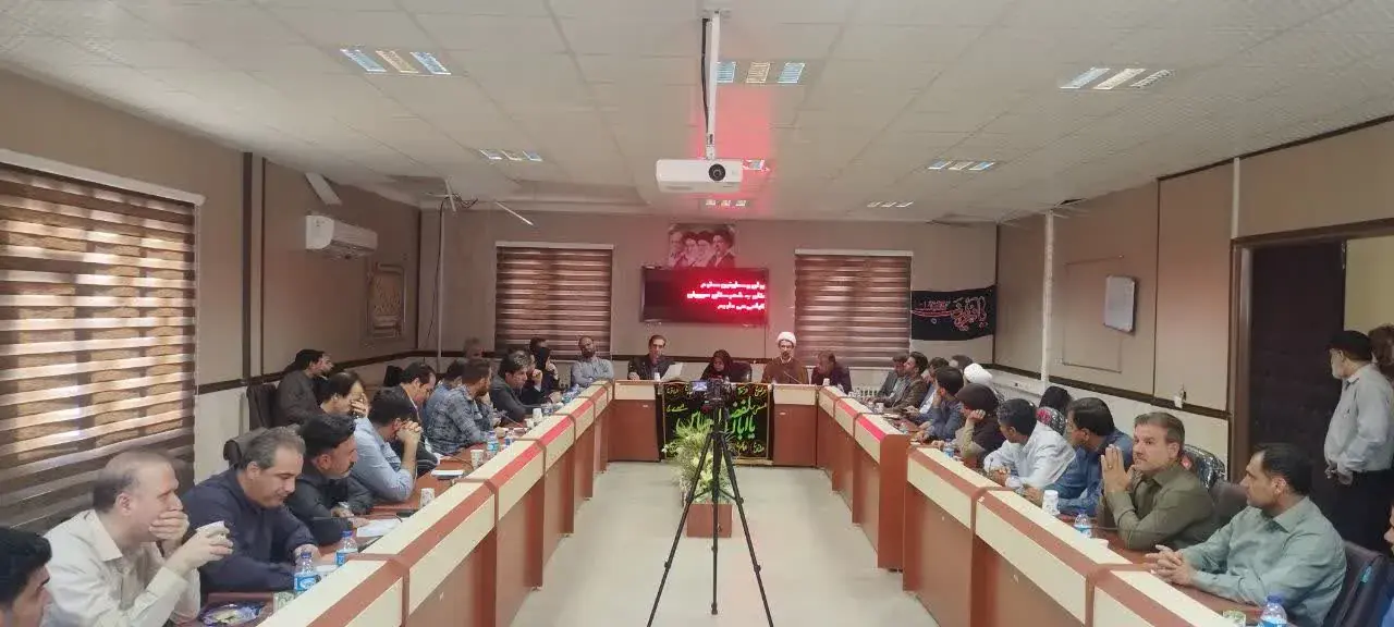  فرماندار سیروان: اعتبارات ۱۴۰۵ در قالب ۱۲۰ پروژه توزیع می‌شود/ اولویت با تکمیل طرح‌های نیمه ‌تمام