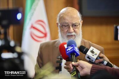  چمران: آماده برگزاری انتخابات هستیم، اما پایان جنگ باید اعلام شود/ اظهارات شهردار تهران درباره ارائه کالا ۵۰ درصد ارزان‌تر از بازار؟ چیزی به شورا اعلام نشده