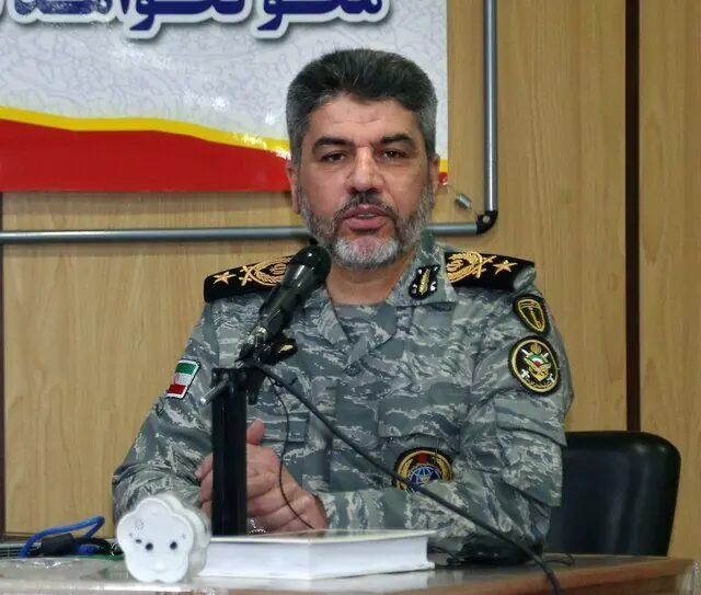 هشدار مقام ارشد ارتش درباره عملیات روانی دشمن در کنار تهدیدات نظامی: جهاد تبیین خنثیکننده عملیات روانی دشمن است