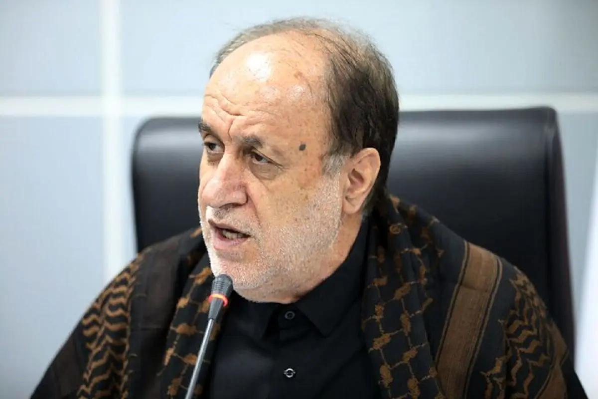 حاجیبابایی: بهصلاح نیست درباره بنزین گامی برداشته شود که وضعیت جامعه را بههم بزند