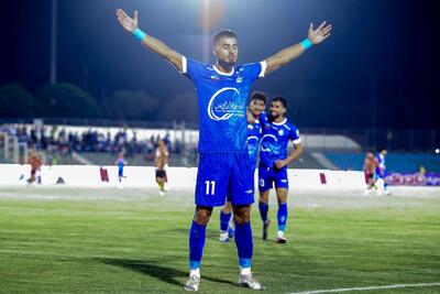 استقلال 3 سال جوانتر از پرسپولیس!