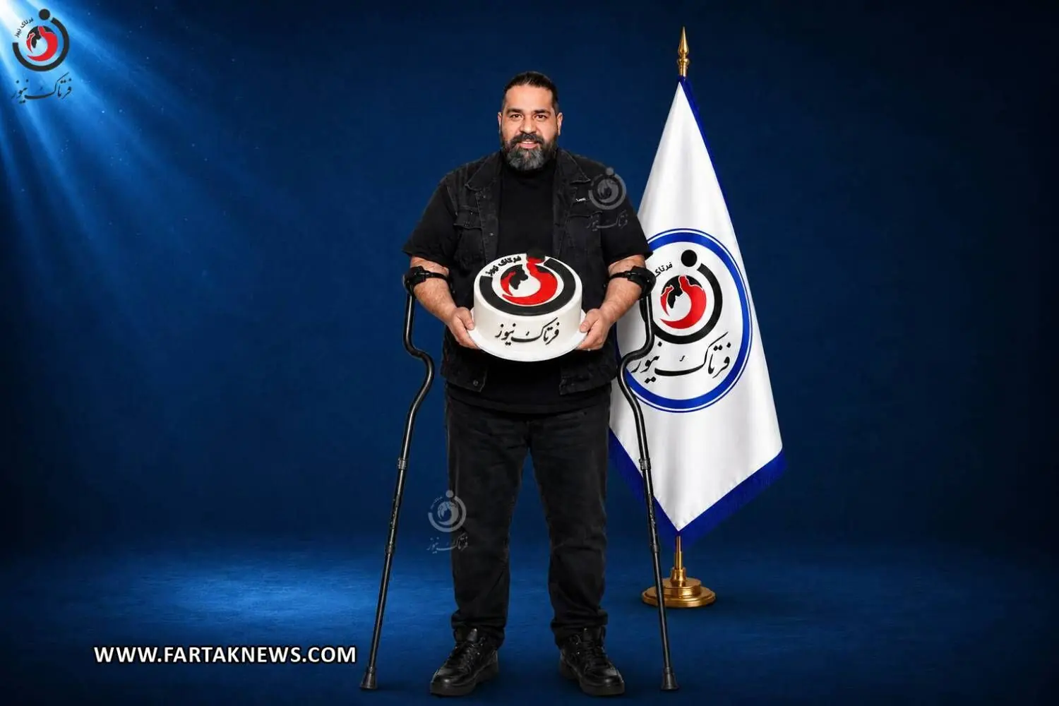 رضا صادقی چند ساله شد؟ نگاهی به زندگی خواننده مشکیپوش
