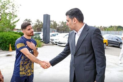  یادداشت ویژه؛ ادعای خنده‌دار و واکنش عجولانه؛ شما مثلا مدیر استقلال و پرسپولیس هستید؟