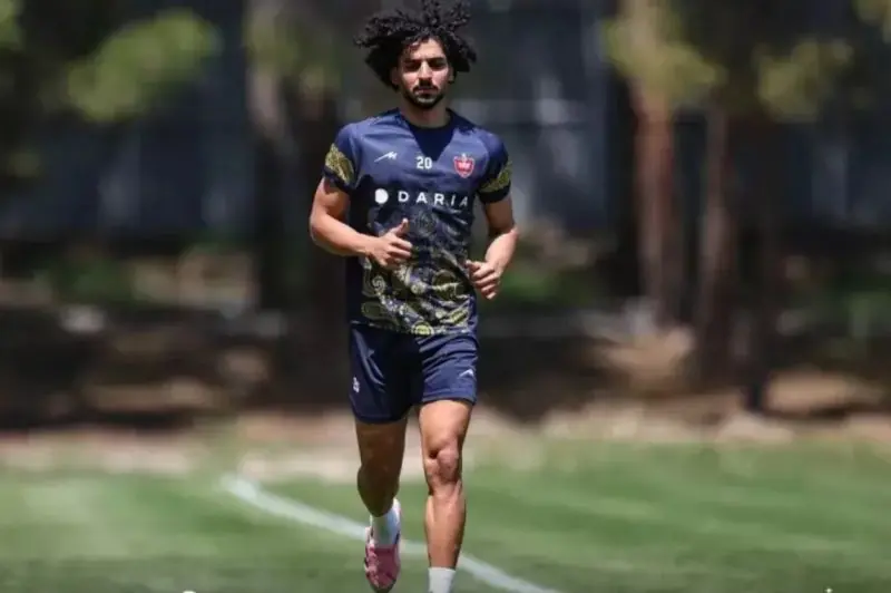  بازیکن پرسپولیس به ملوان رفت