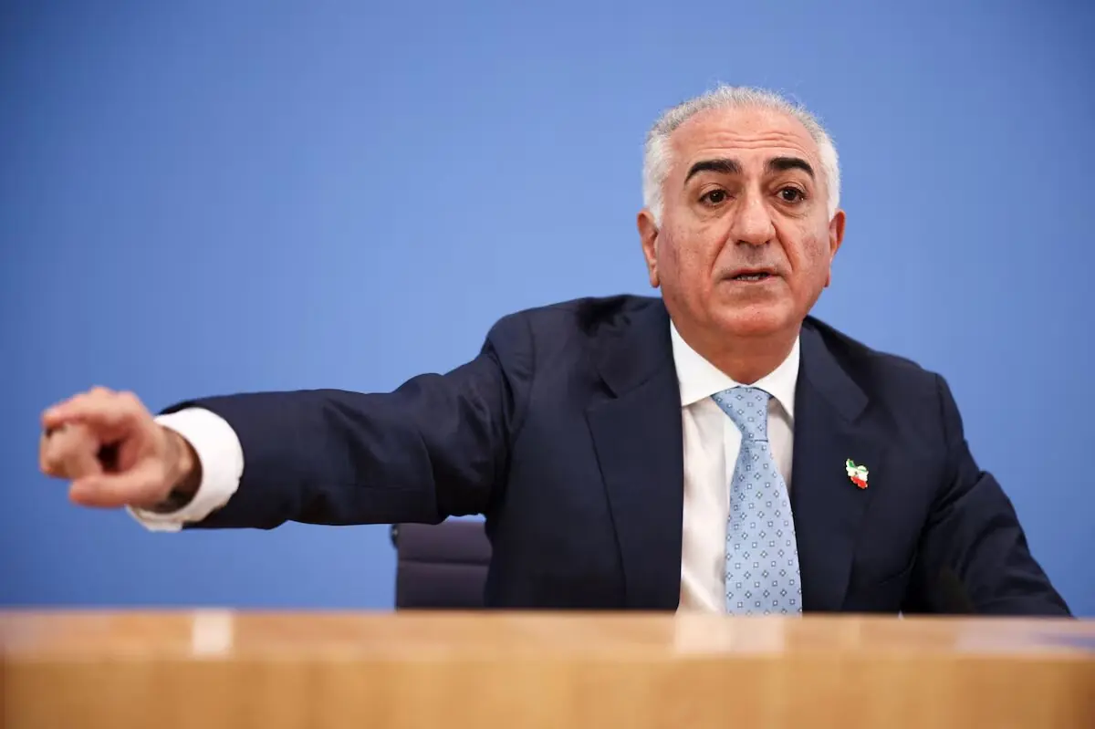  رضا پهلوی؛ گردن‌نگیرترین فرد تاریخ