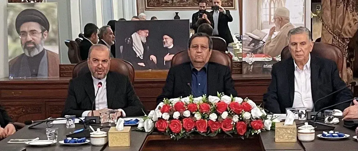 تأکید همتی بر پیگیری مشکلات صادرکنندگان و پیمانکاران ایرانی در عراق