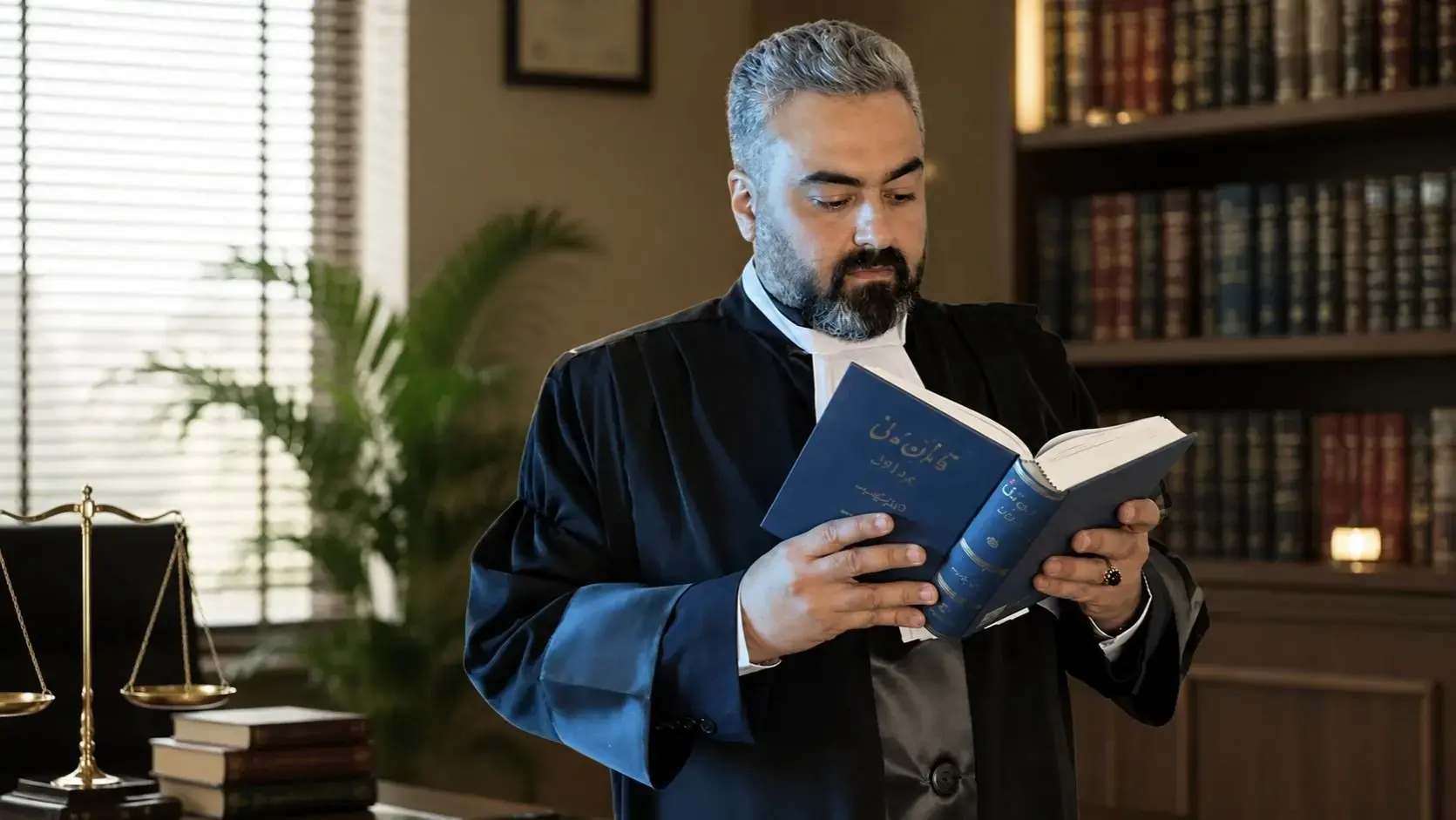 ابراهیم چهره پرداز، وکیل دعاوی حقوقی