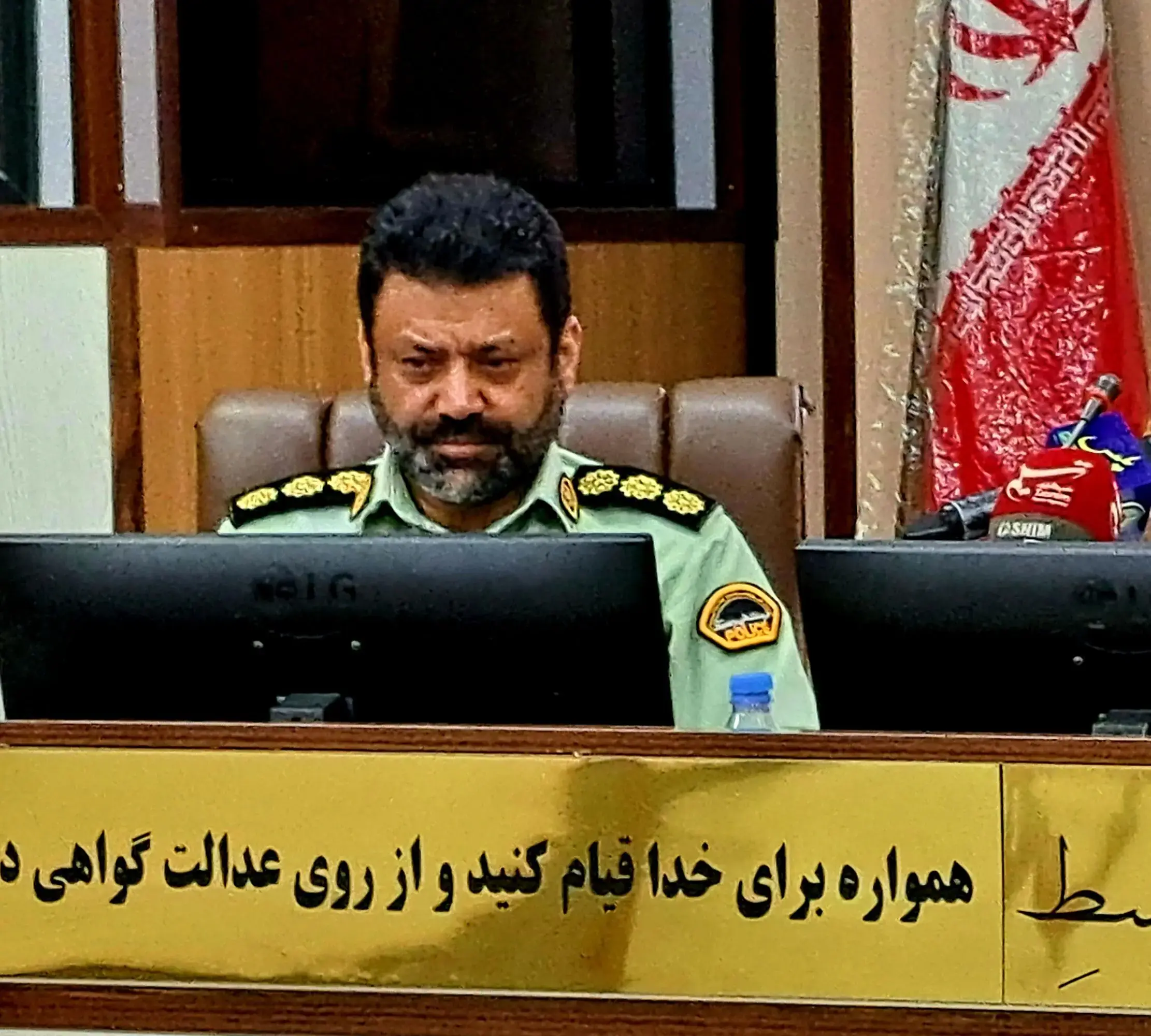خبرنگاران چشم و گوش و زبان گویای فراجا هستند