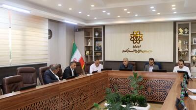  ساماندهی دستفروشان شیراز با پیوست ترافیکی اجرا می‌شود
