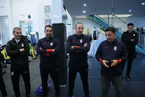 تکلیف کادر فنی تیم ملی را مشخص کنید