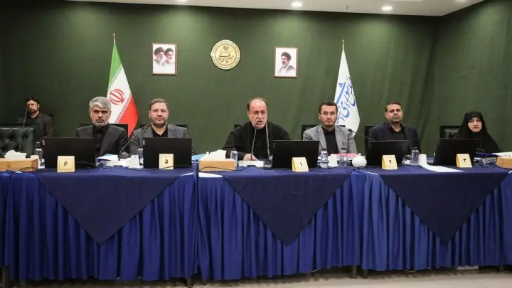 مصوبه تازه مجلس: ارتباط با سفارتخانههای خارجی بدون مجوز وزارت خارجه ممنوع