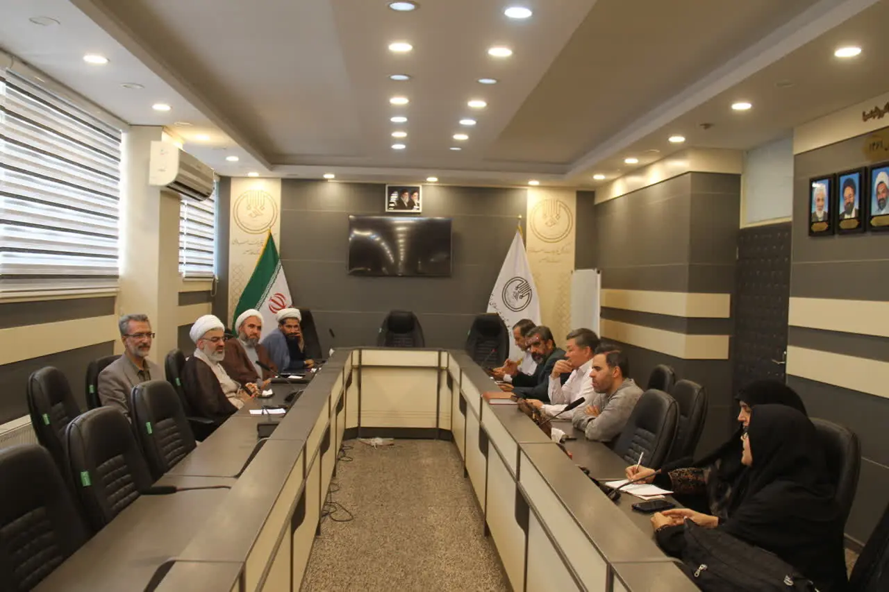 مدیرکل تبلیغات اسلامی فارس: در جنگ شناختی، جز قرآن راهکاری نداریم