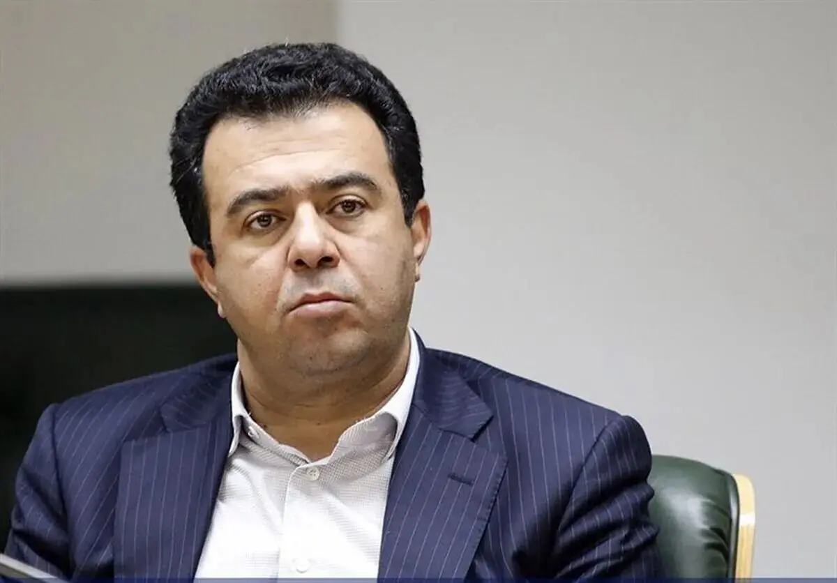 نرخ ارز نباید تابع کانالهای تلگرامی باشد/سیاستگذاری جزیرهای در اقتصاد راهگشا نیست